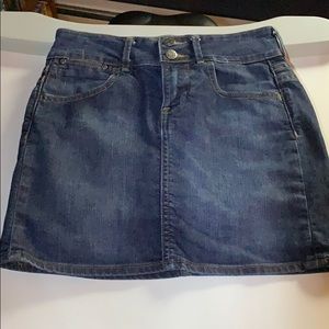 (5/$25) Old Navy Jean Skirt Size 0